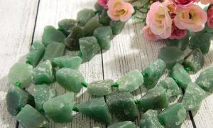 Where is jade mined in Russia: the largest deposits, mining methods and application Buryat jade products